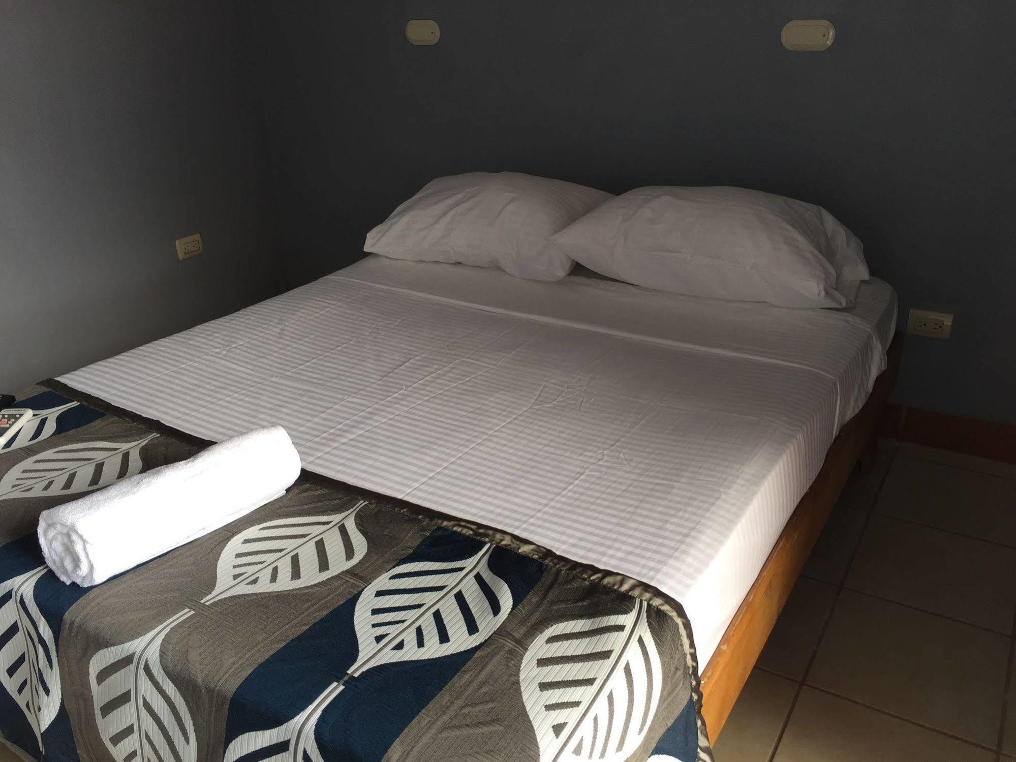 La Fortuna Downtown Hotel Boutique (Adults Only) Εξωτερικό φωτογραφία